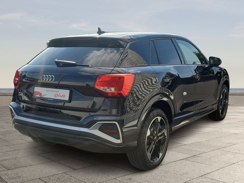 More views of Audi Q2