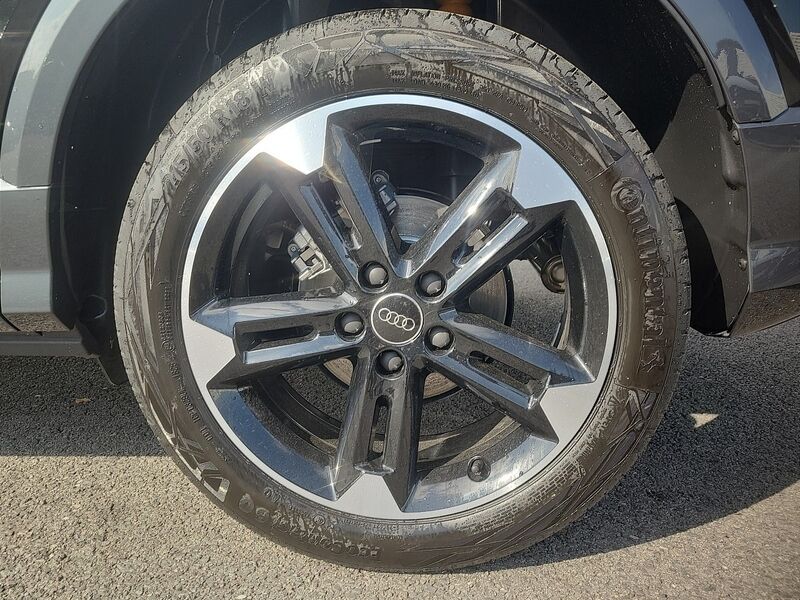 More views of Audi Q2