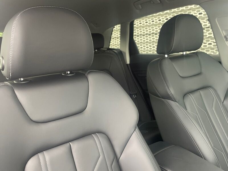 More views of Audi Q8 e-tron