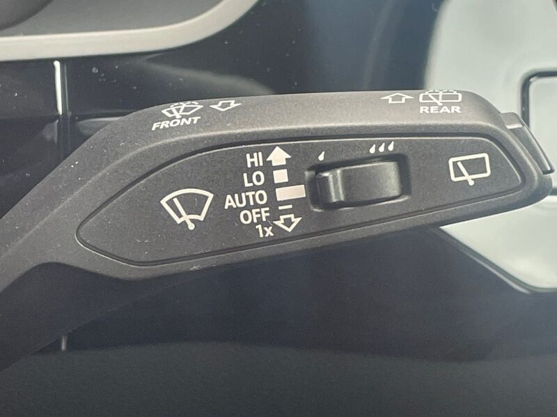 More views of Audi Q8 e-tron