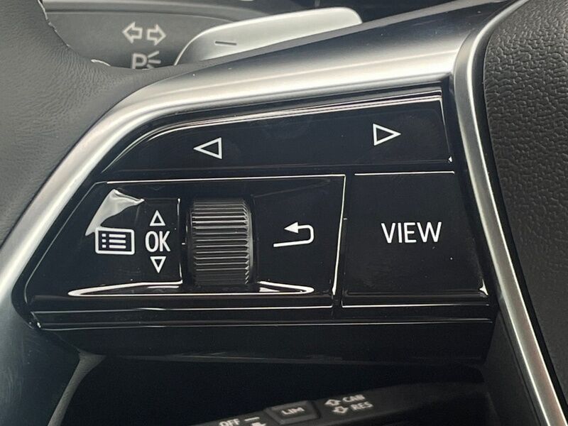 More views of Audi Q8 e-tron