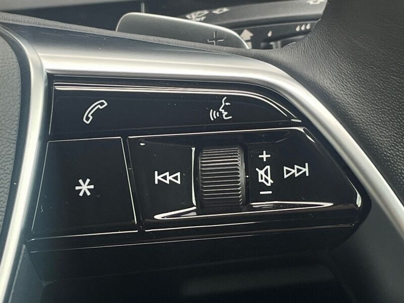 More views of Audi Q8 e-tron