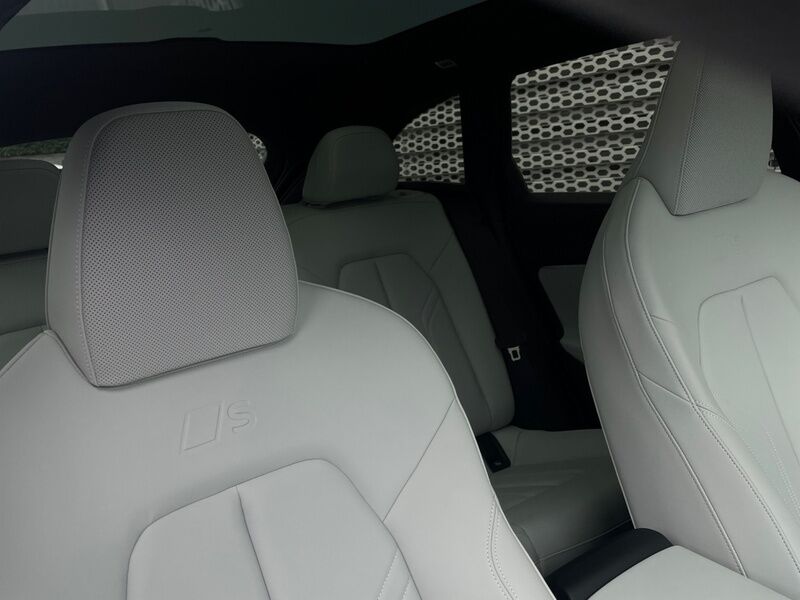 More views of Audi A5