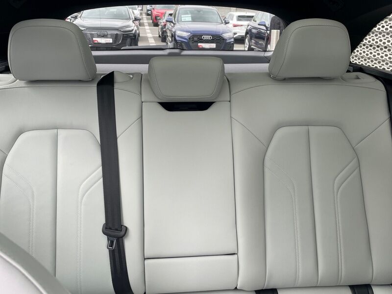 More views of Audi A5