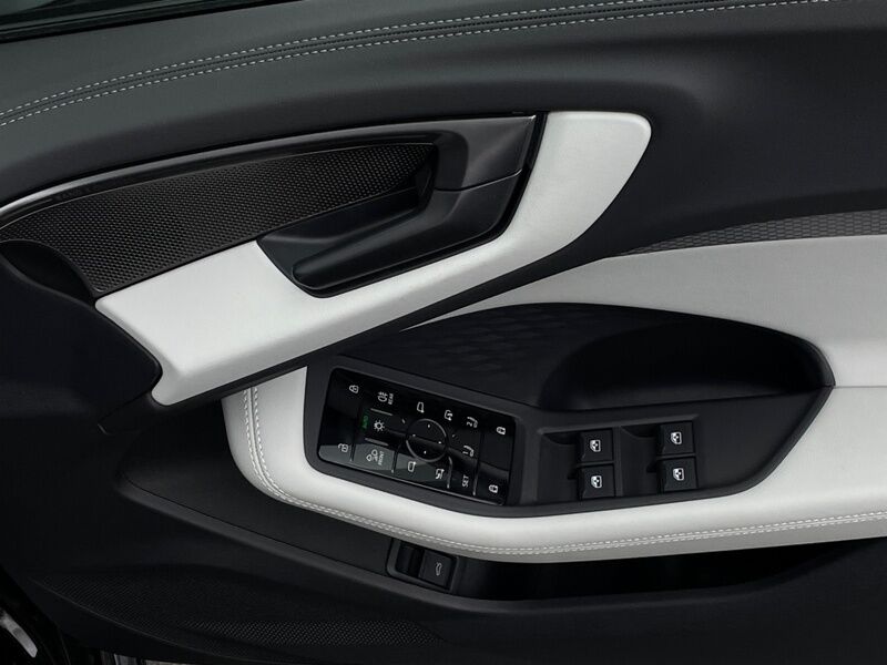 More views of Audi A5