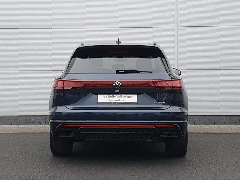 More views of Volkswagen Touareg