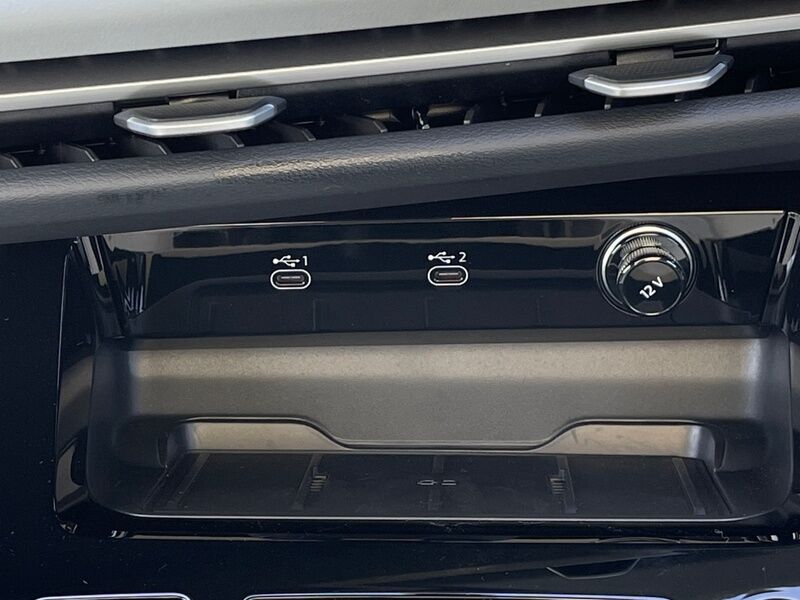 More views of Audi A5