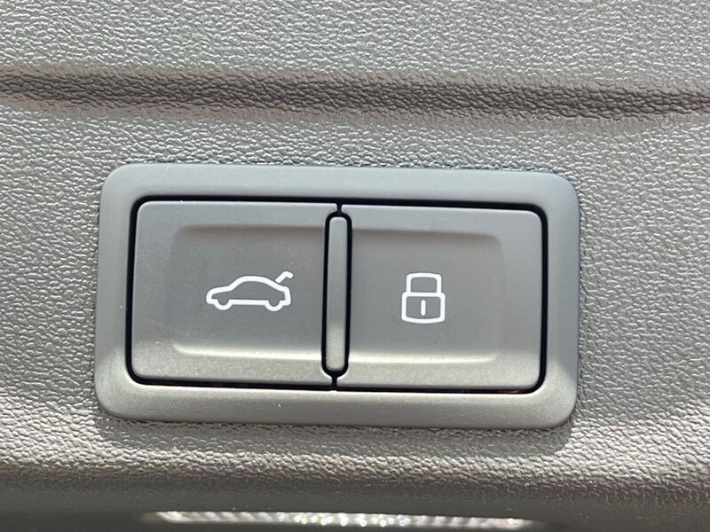 More views of Audi A5