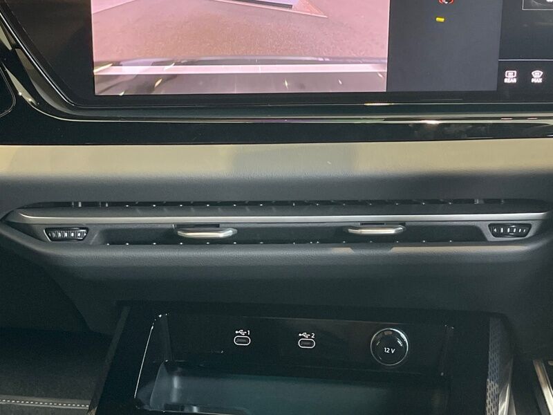 More views of Audi A5