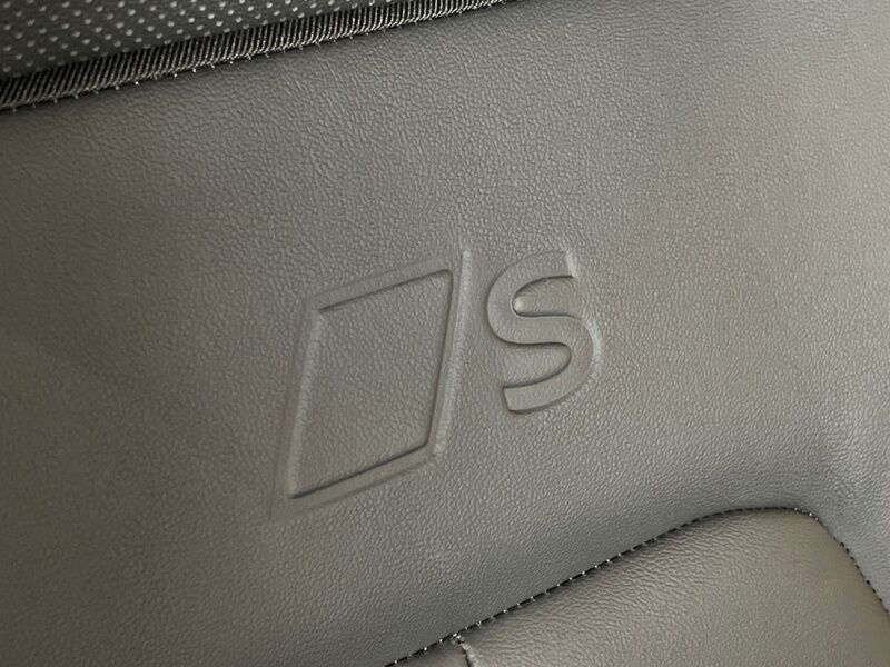 More views of Audi A5