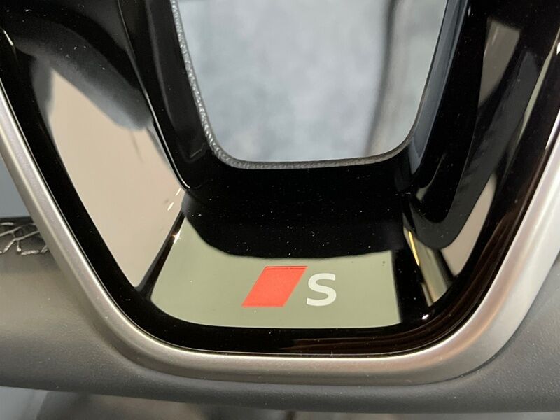 More views of Audi A5