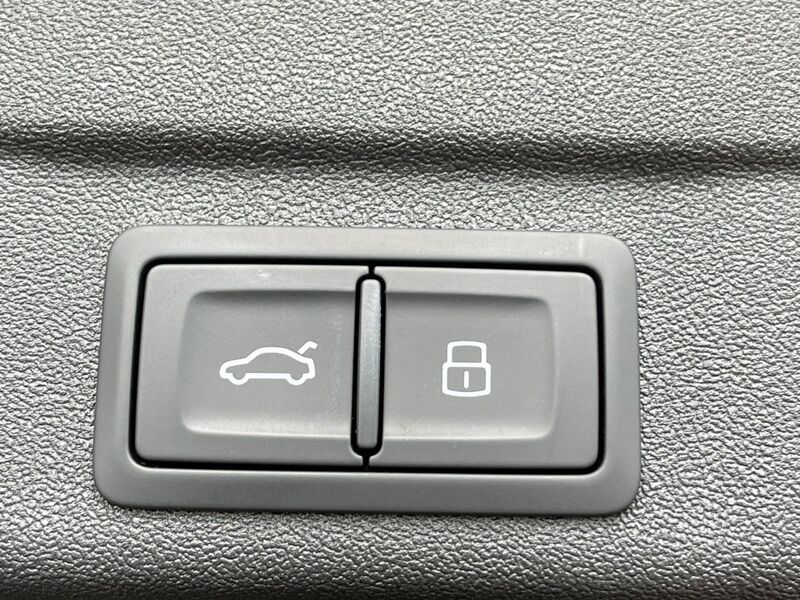 More views of Audi A5