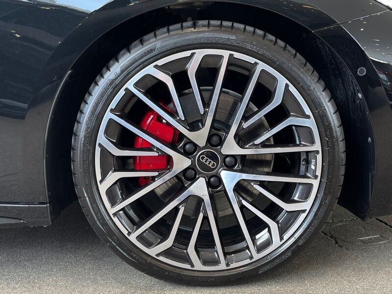 More views of Audi A5