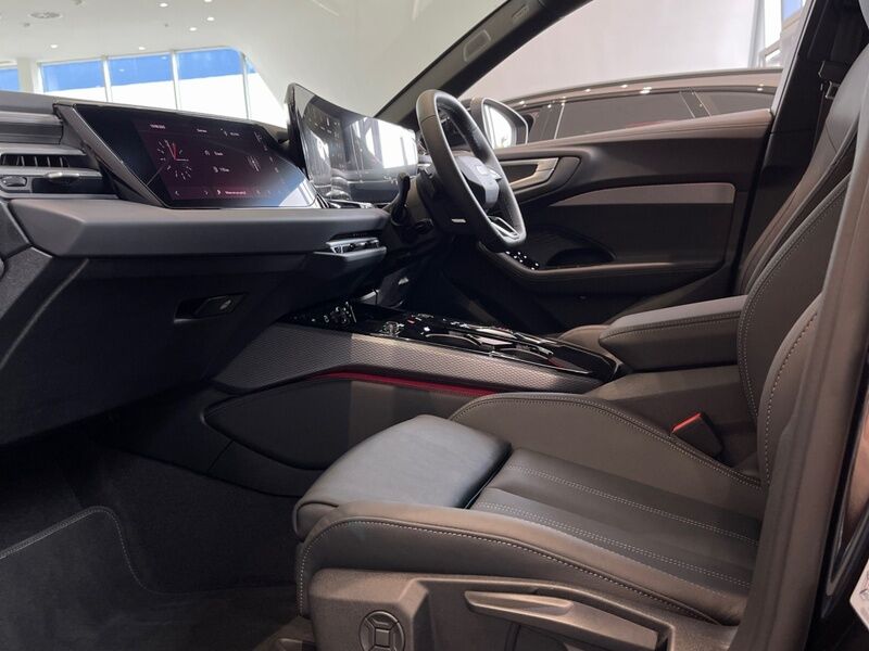 More views of Audi A5