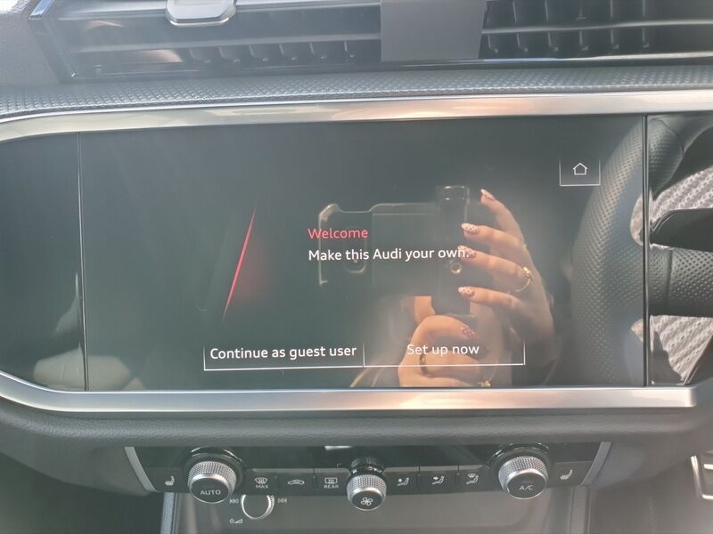 More views of Audi Q3