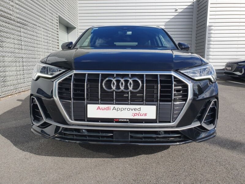 More views of Audi Q3