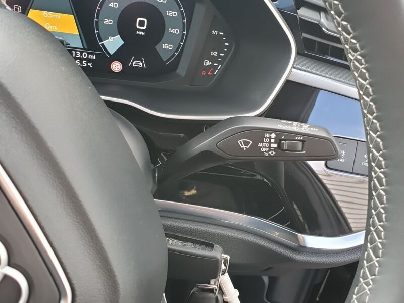 More views of Audi Q3