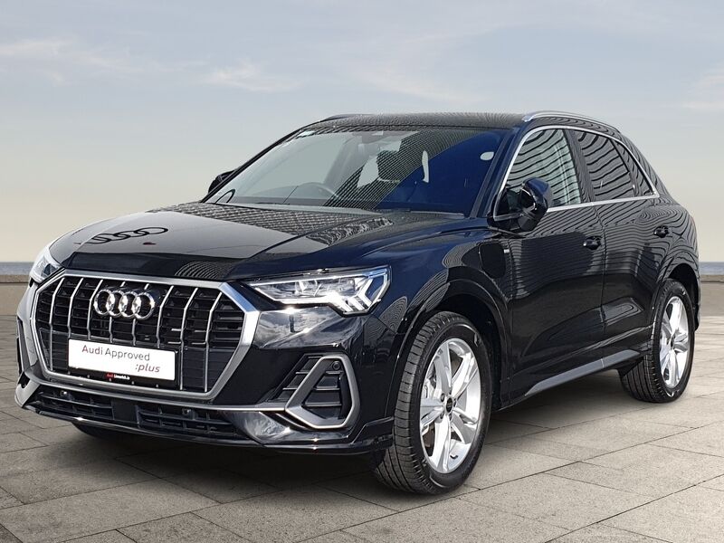 More views of Audi Q3