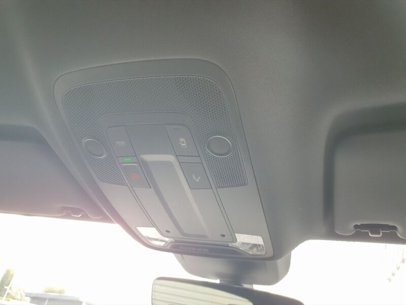 More views of Audi Q3