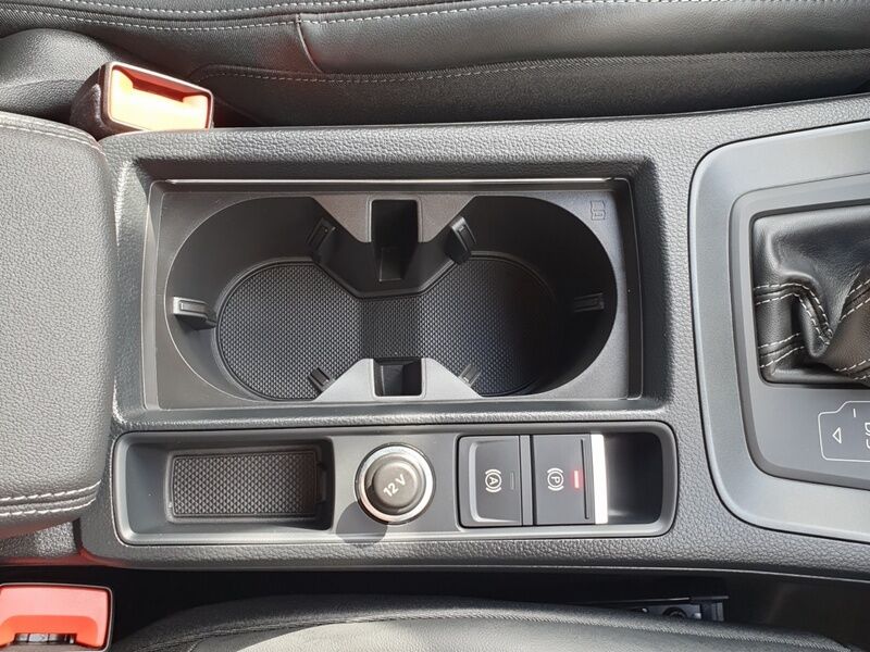 More views of Audi Q3