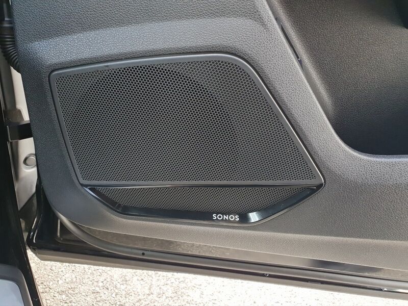 More views of Audi Q3