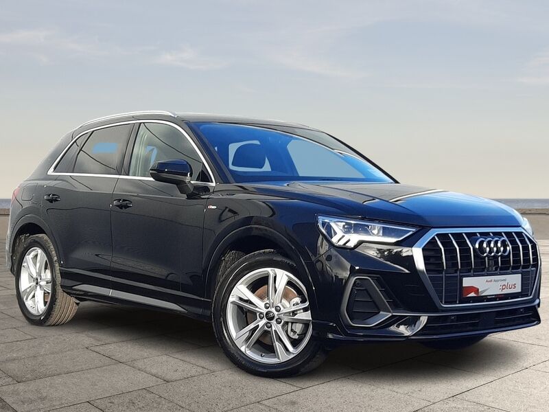 More views of Audi Q3