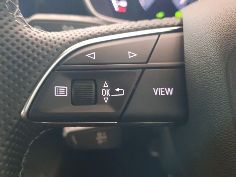 More views of Audi Q3