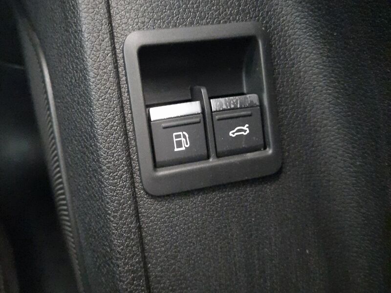 More views of Audi Q3