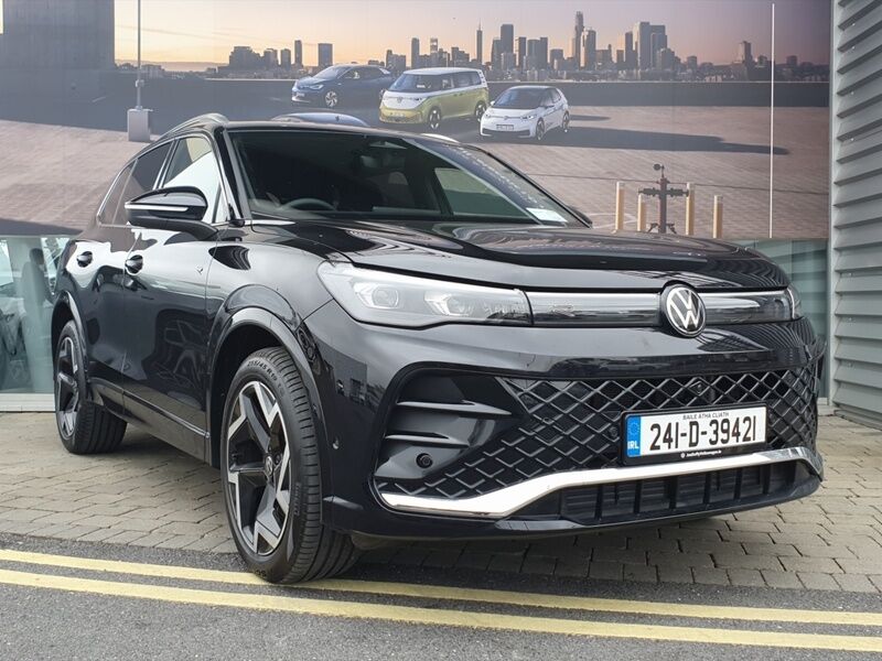 More views of Volkswagen Tiguan