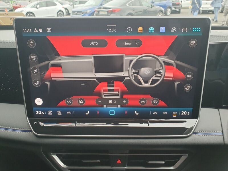 More views of Volkswagen Tiguan