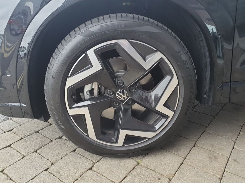 More views of Volkswagen Tiguan