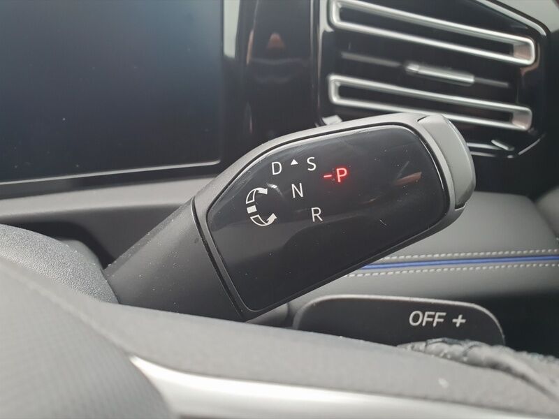 More views of Volkswagen Tiguan