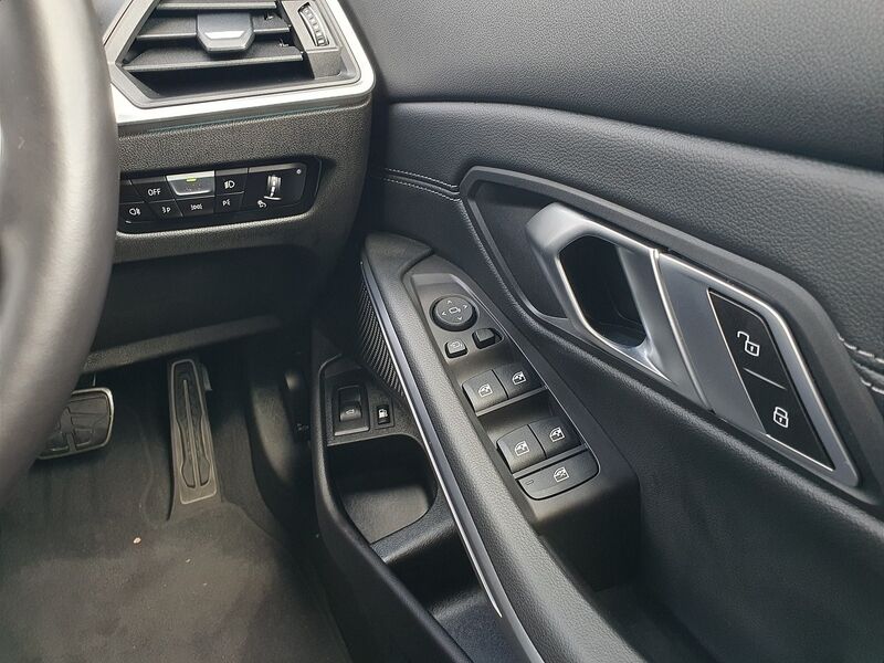 More views of BMW 3 Series