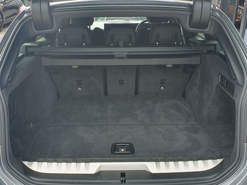 More views of BMW 3 Series