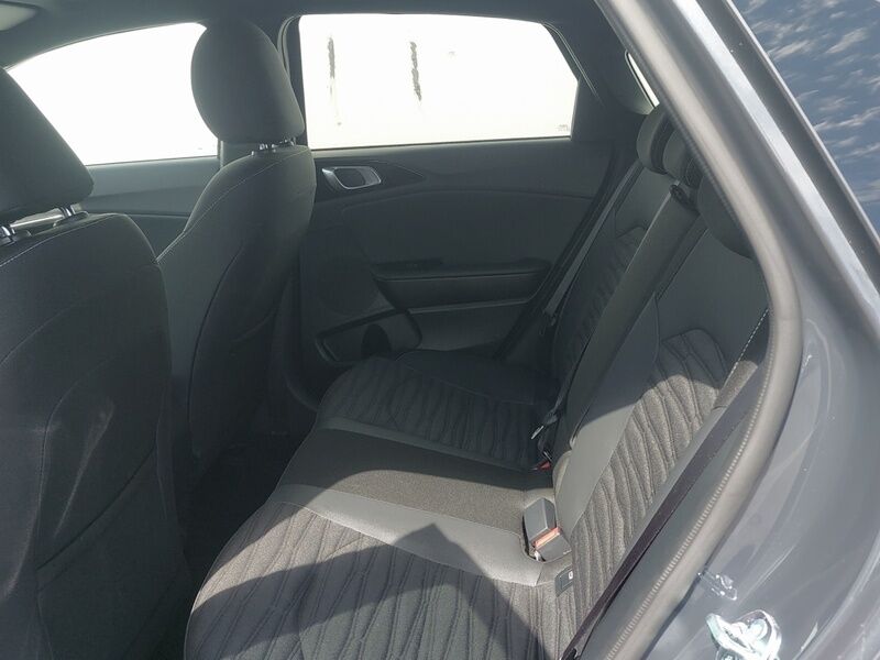 More views of Kia Ceed