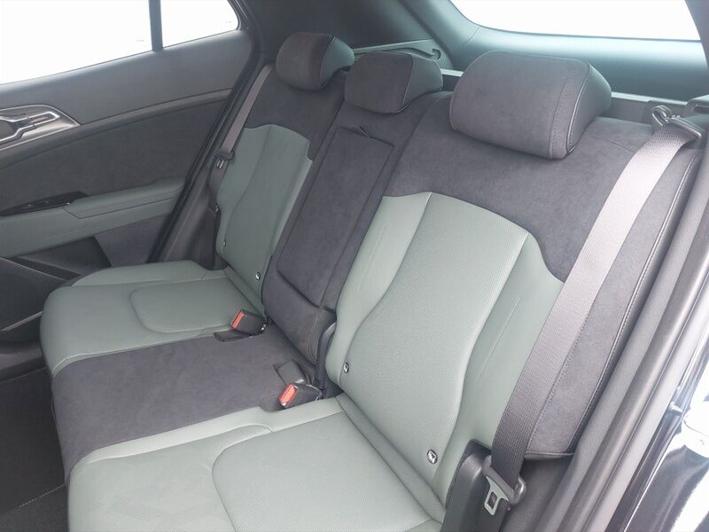 More views of Kia Sportage