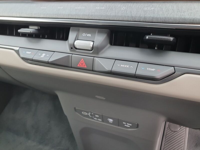 More views of Kia EV9