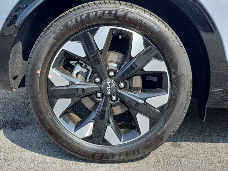 More views of Kia Sportage