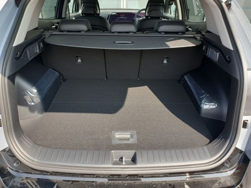 More views of Kia Sportage