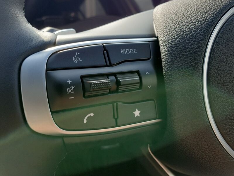 More views of Kia Sportage