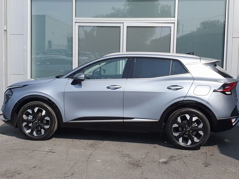 More views of Kia Sportage