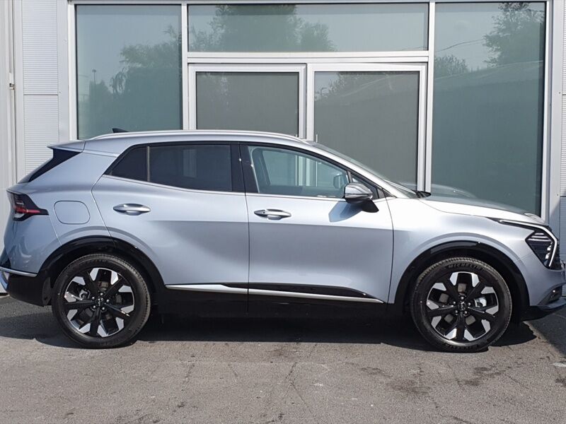 More views of Kia Sportage