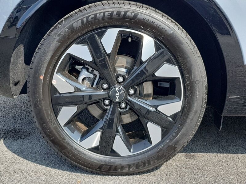 More views of Kia Sportage