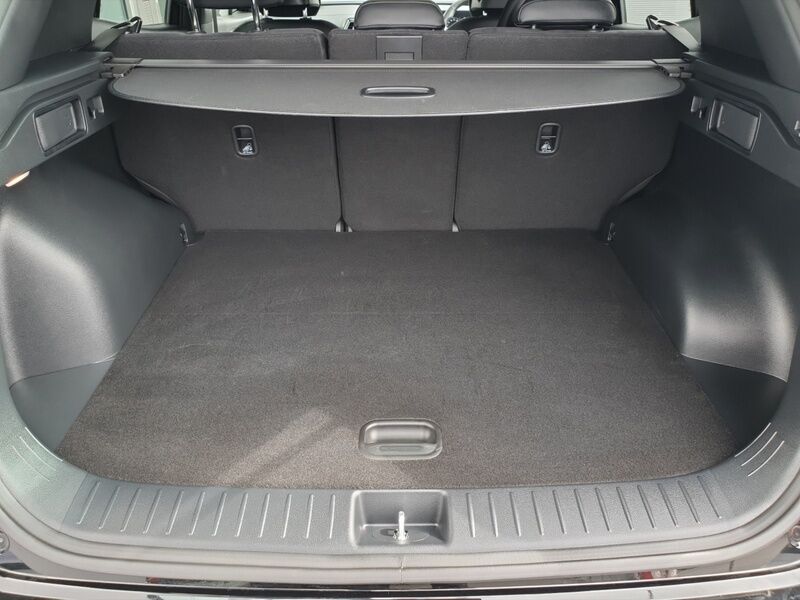 More views of Kia Sportage