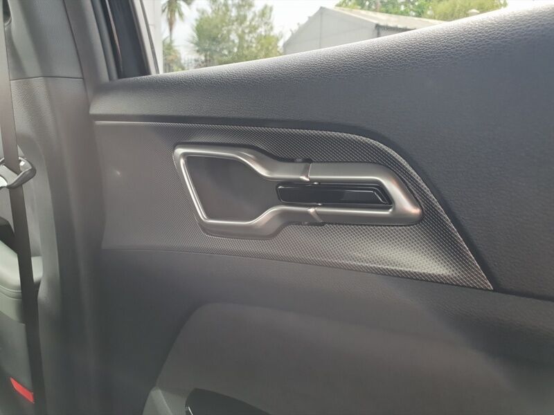 More views of Kia Sportage