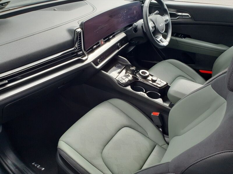 More views of Kia Sportage