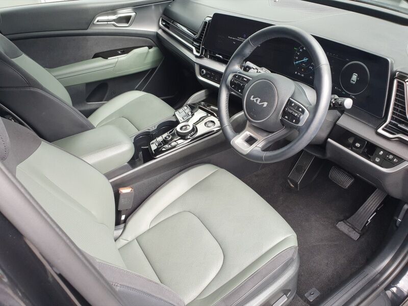 More views of Kia Sportage