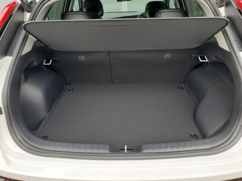 More views of Kia Niro