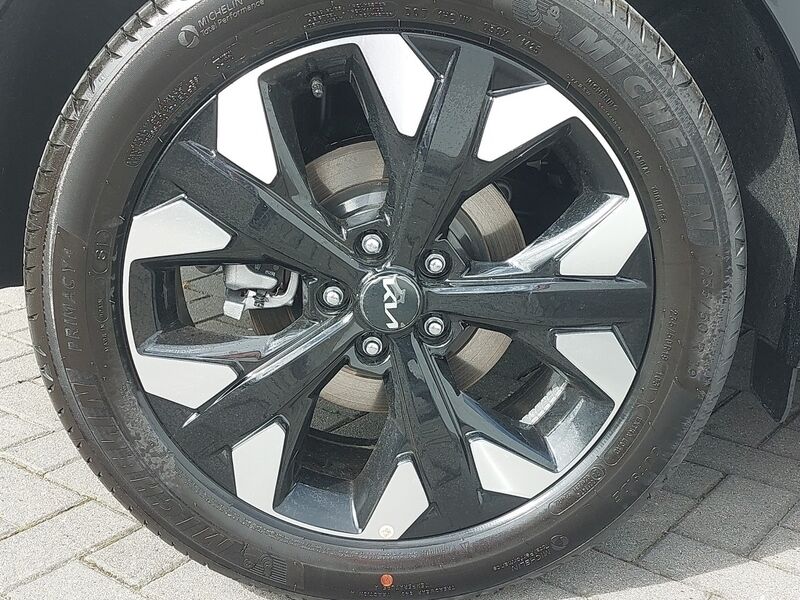 More views of Kia Sportage