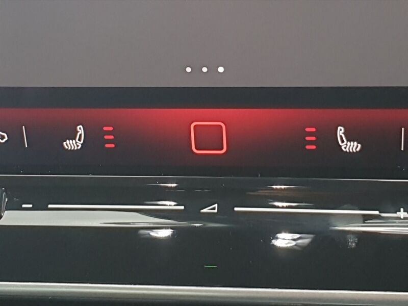 More views of Volkswagen ID.4